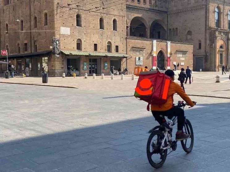 La crisi del food delivery e il nodo dei sussidi per chi rimane a casa