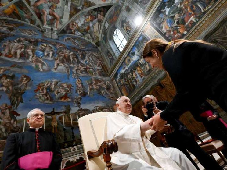 Il Papa: «Anche i poveri hanno bisogno della bellezza»