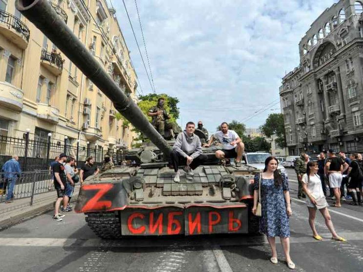 La Wagner si ferma: «No spargimento di sangue». Il Cremlino: nessun processo