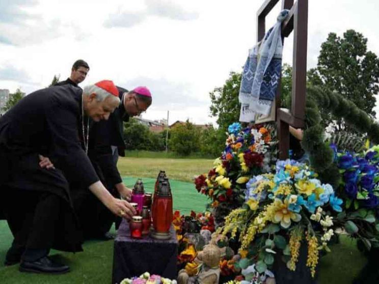 Dopo Kiev, la missione vaticana di Zuppi arriva a Mosca