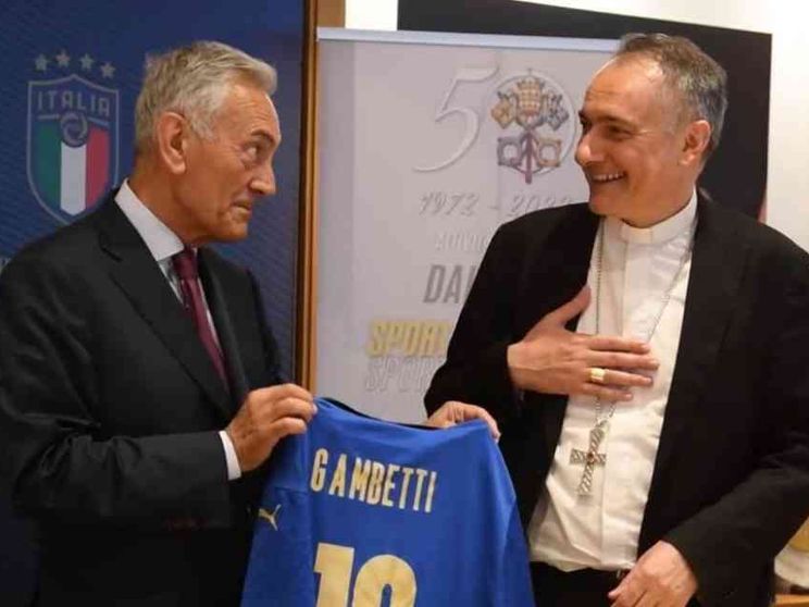 «Io, cardinale fra calcio e Formula 1. Lo sport è palestra di fraternità»