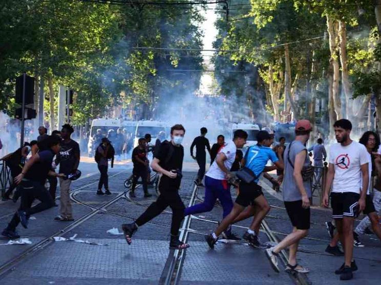 Le 1.500 banlieue francesi: cosa non ha funzionato (e cosa vuol dire)