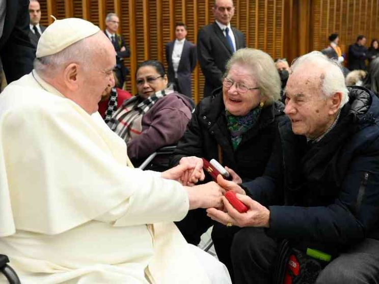 Concessa l’indulgenza plenaria per la Giornata dei nonni e degli anziani