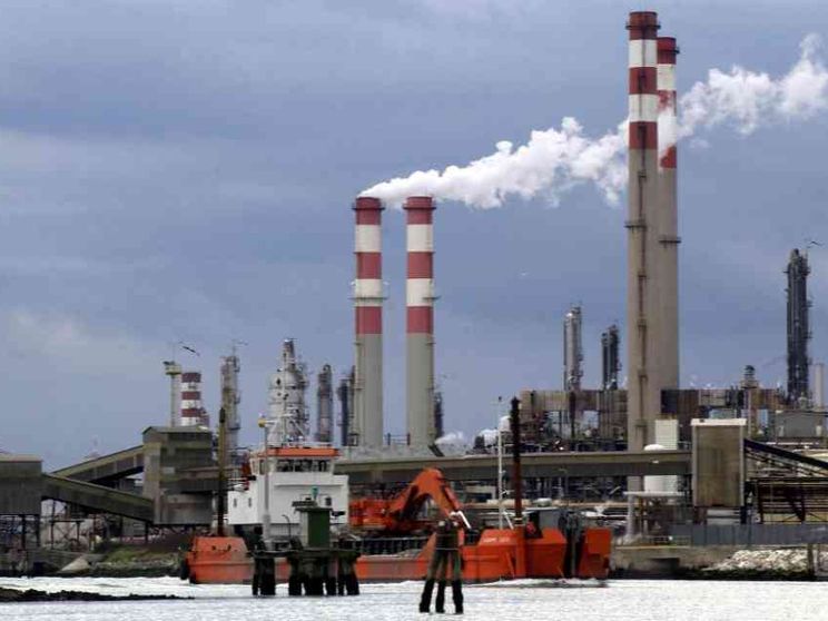 Metalli, diossine, idrocarburi: ecco i 42 siti contaminati. E pericolosi