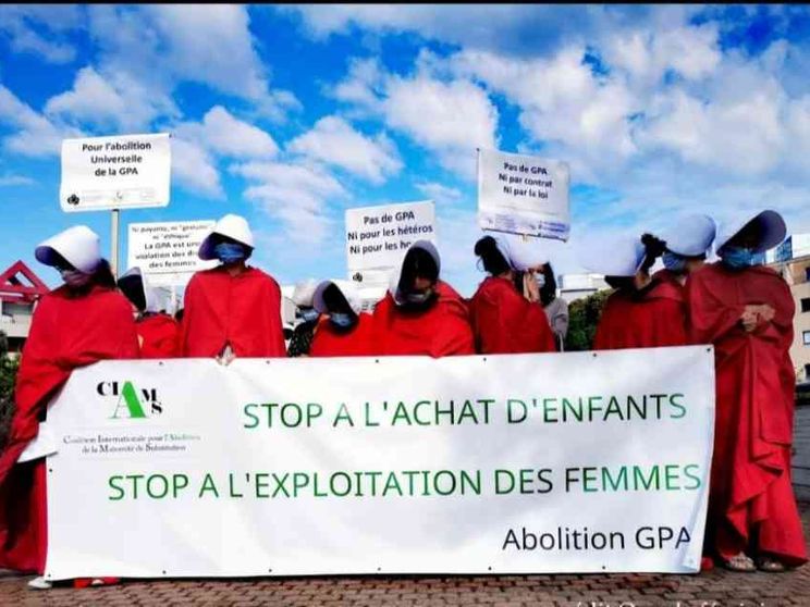 «Surrogata, il reato universale è utile». Il voto slitta