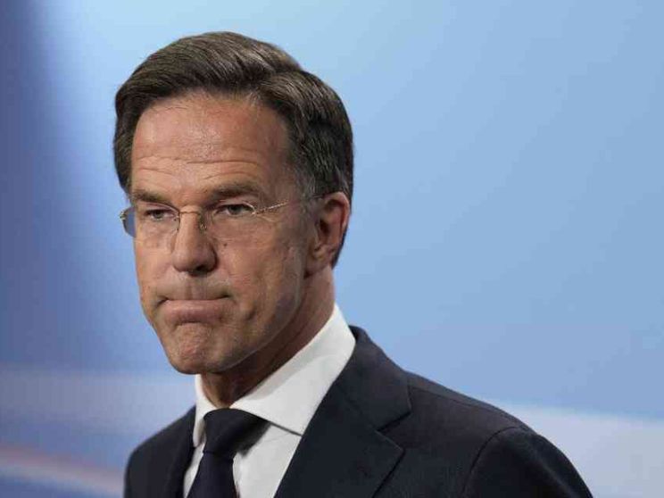 Olanda, il governo di Mark Rutte inciampa nei migranti