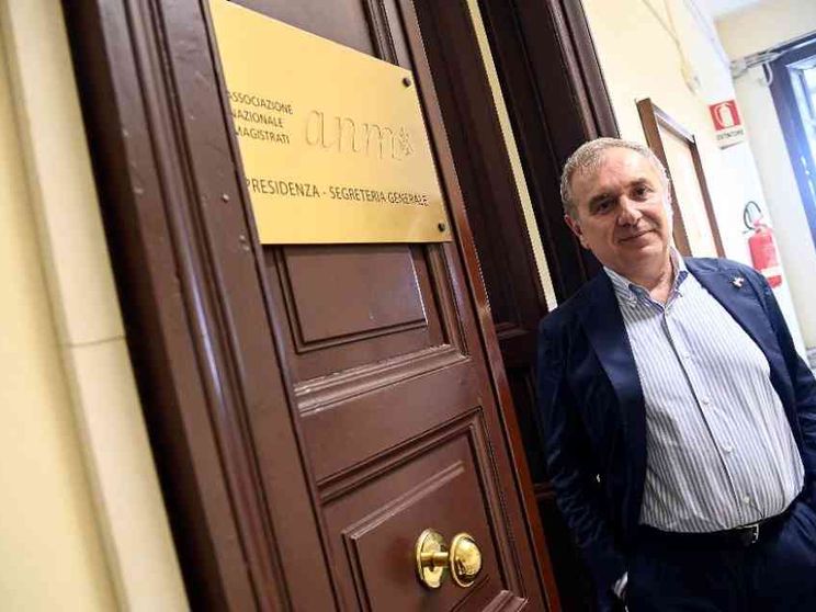 Scontro toghe-politica. Molti "non torti" e nessuna ragione