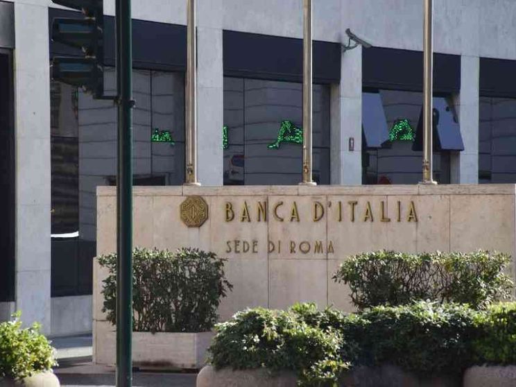 Debito pubblico ancora in rialzo, a maggio 2.816 miliardi