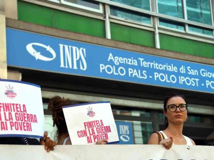 «Troppi esclusi dal reddito di cittadinanza, serve una misura universale»