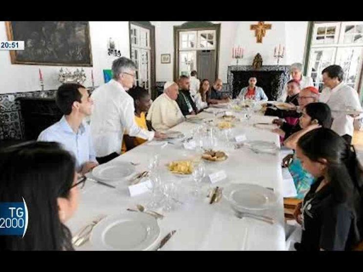 Le voci e le emozioni dei 10 ragazzi che hanno pranzato con il Papa