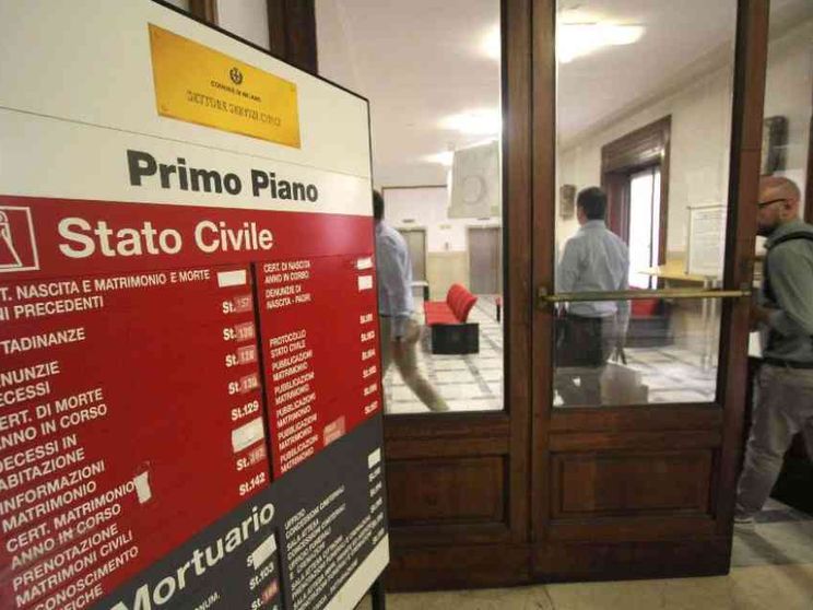 Sala: riparte trascrizione dei bimbi nelle coppie gay