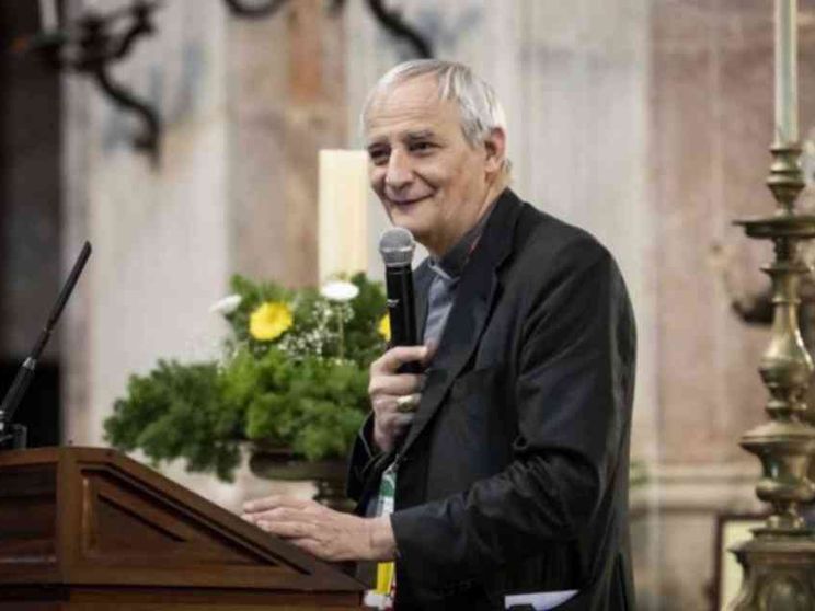 Zuppi: senza pace c’è solo la fine. La Gmg, immagine di Chiesa gioiosa