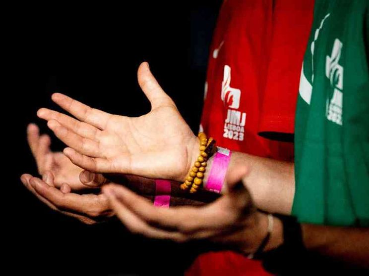 Ragazza spagnola riacquista la vista alla Gmg: parla il padre