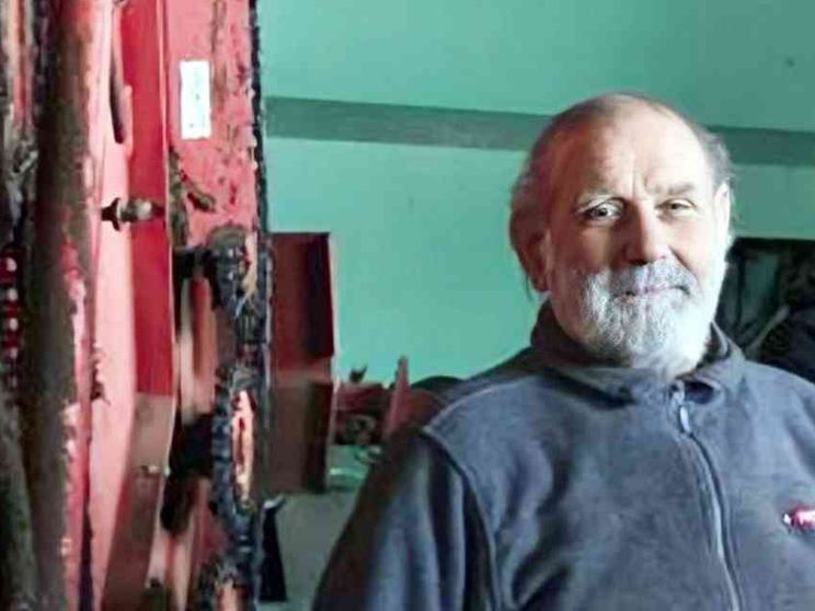 «Papà, perché hai sacrificato la famiglia al lavoro?»