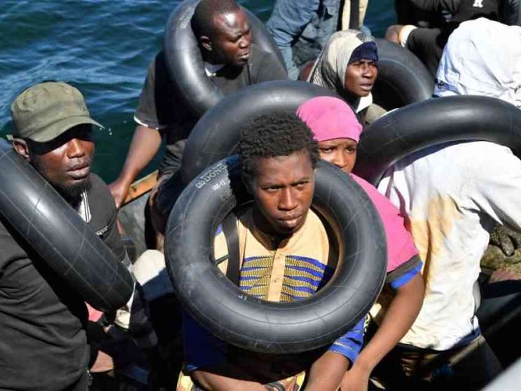 «Migranti, basta parlare di emergenza, ora un tavolo nazionale col governo»
