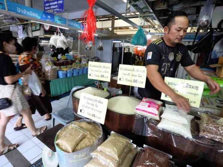 Monarchia e militari bloccano la ripresa post-pandemia