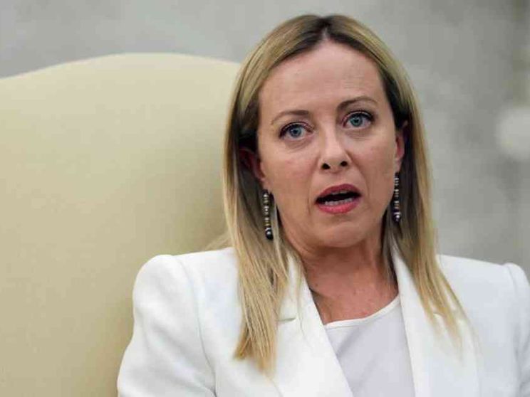 Reddito di cittadinanza, minacce di morte a Meloni