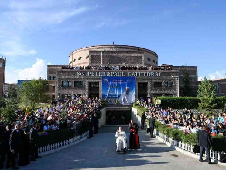 Il Papa alla Chiesa di Mongolia: siete piccoli, ma Dio ama la piccolezza