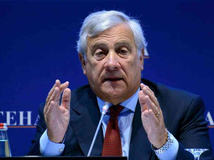 «Basta rincorrere gli Stati Uniti. L'Ue conti di più»