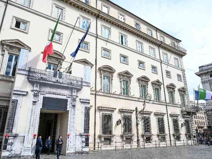 In arrivo un “pacchetto” con daspo per minori e sicurezza urbana