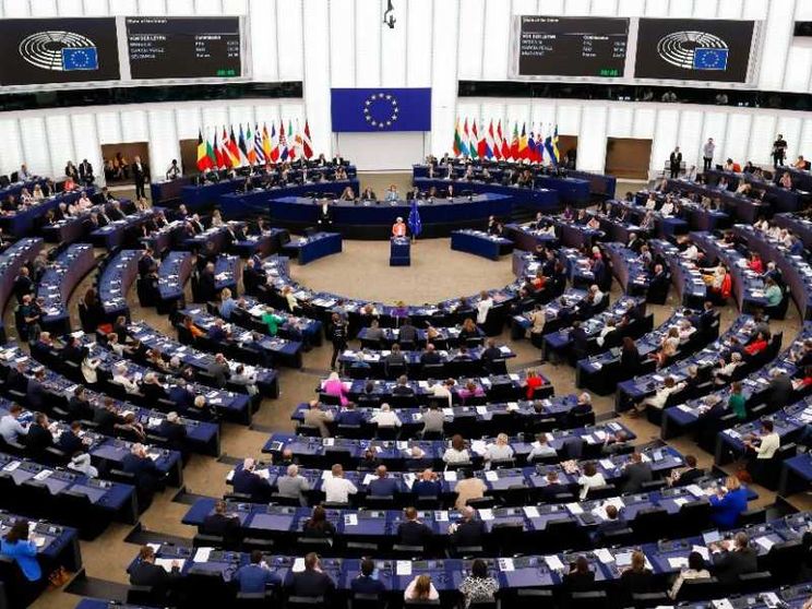 Embrioni e feti umani, stesse regole delle «sostanze umane»? No dei vescovi Ue