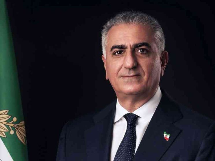 Rehza Palavi: «Gli ayatollah sono una parentesi, l'Iran ritornerà laico»