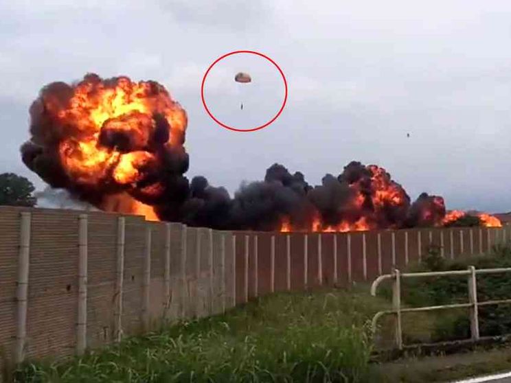 Freccia Tricolore si schianta contro un'auto. Morta una bimba