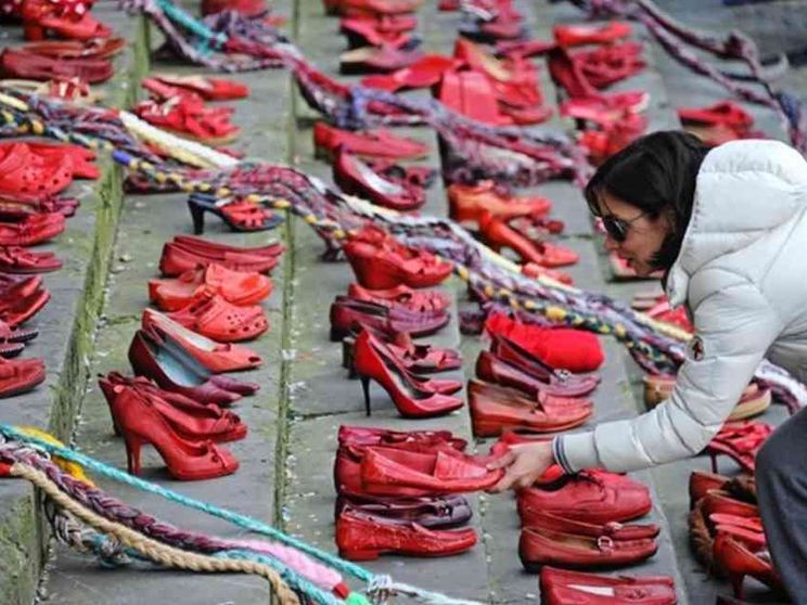 Battipaglia, 38enne uccisa dal marito