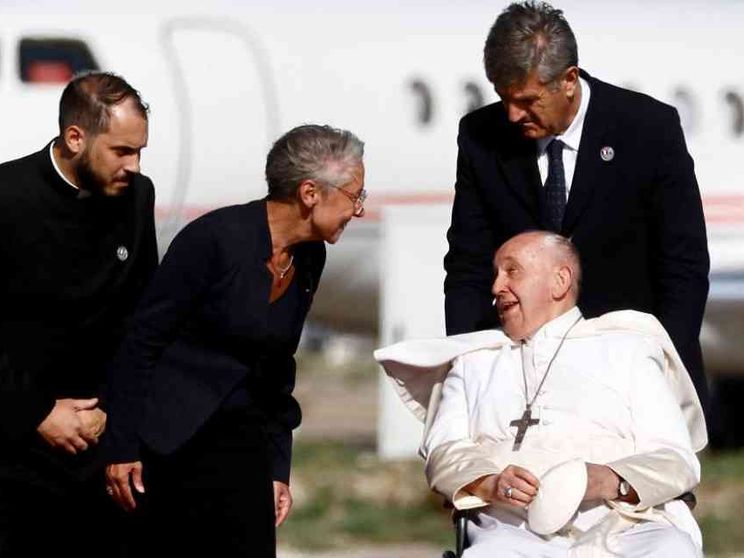 Il Papa è arrivato a Marsiglia per l'incontro sul Mediterraneo