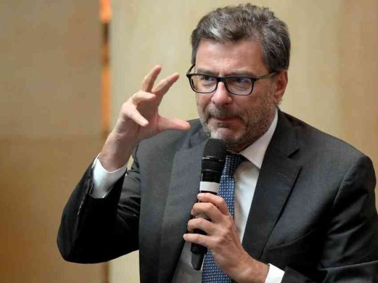 Il governo cambia versione. Le banche potranno evitare la tassa