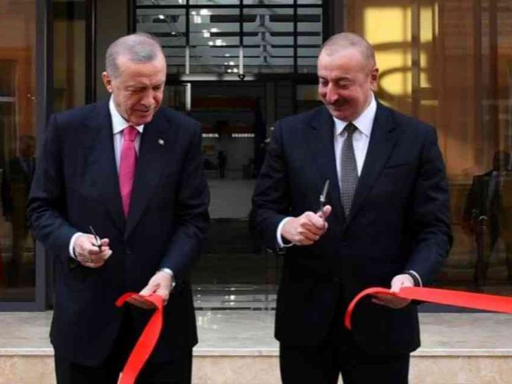 Le mani di Erdogan sul Caucaso: un «corridoio» nelle aree armene