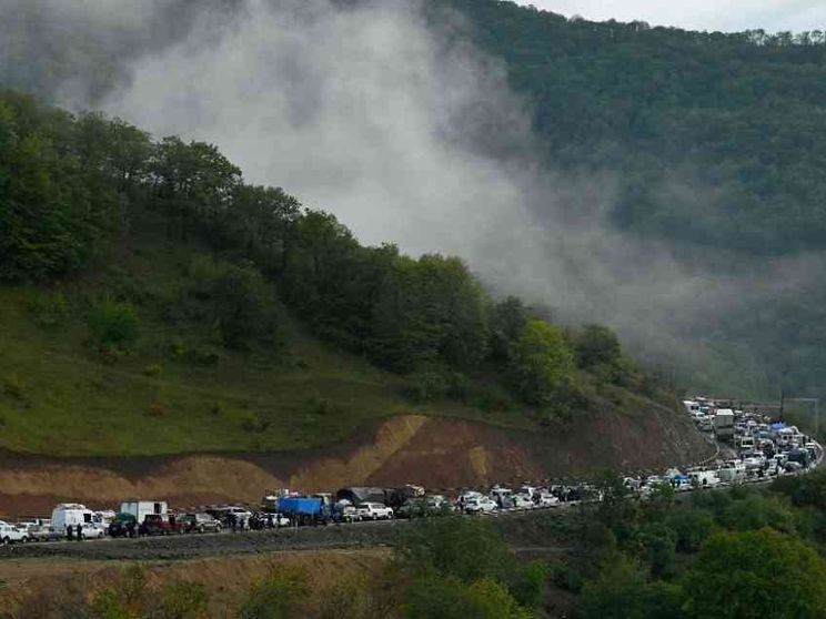 Tre quarti degli armeni «fuggiti per sempre» dal Nagorno-Karabakh