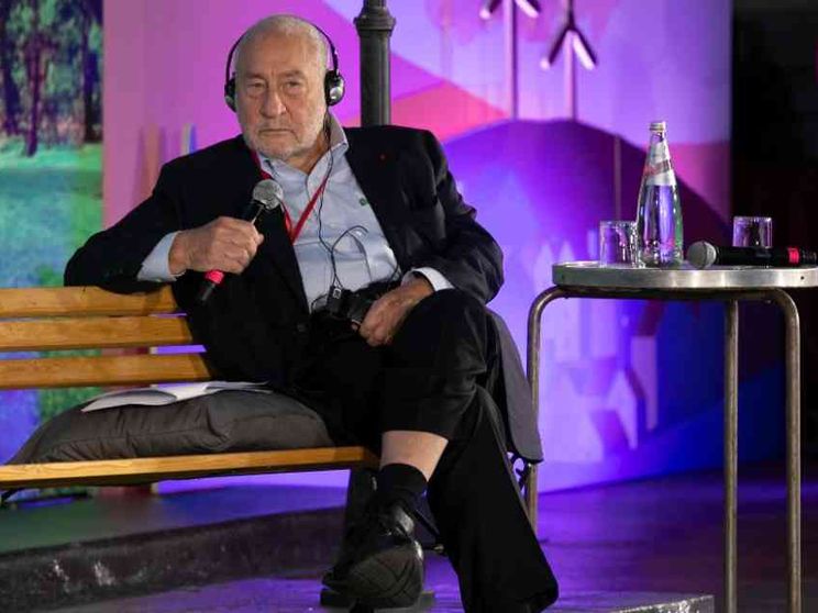 Stiglitz: le disuguaglianze esplodono. Per fermarle facciamo leggi più forti