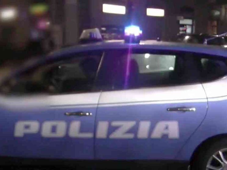 Piacenza, otto poliziotti indagati per falsi verbali