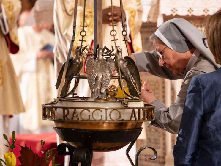 Dalla Valle d'Aosta l'olio per la Lampada di san Francesco