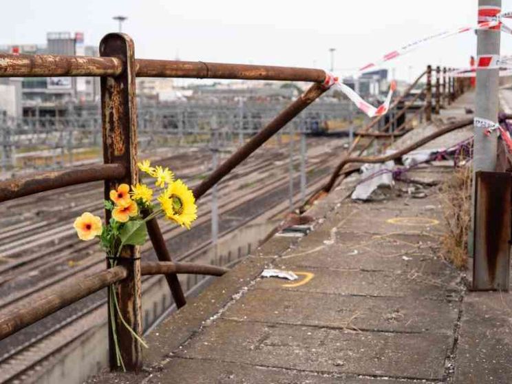 Bus caduto, c'era un “buco” nel guardrail? Moraglia: «Quei corpi uno strazio»
