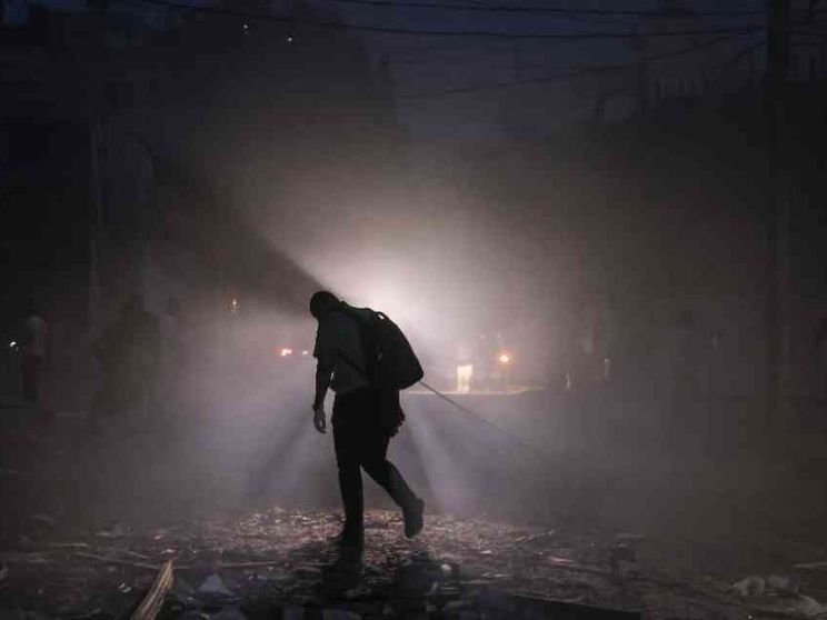 L'attacco di Hamas, Israele risponde. Centinaia di morti e decine di ostaggi