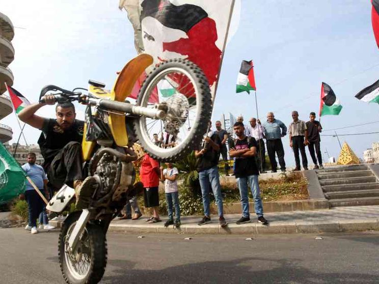 Hezbollah e Hamas stringono a tenaglia Israele