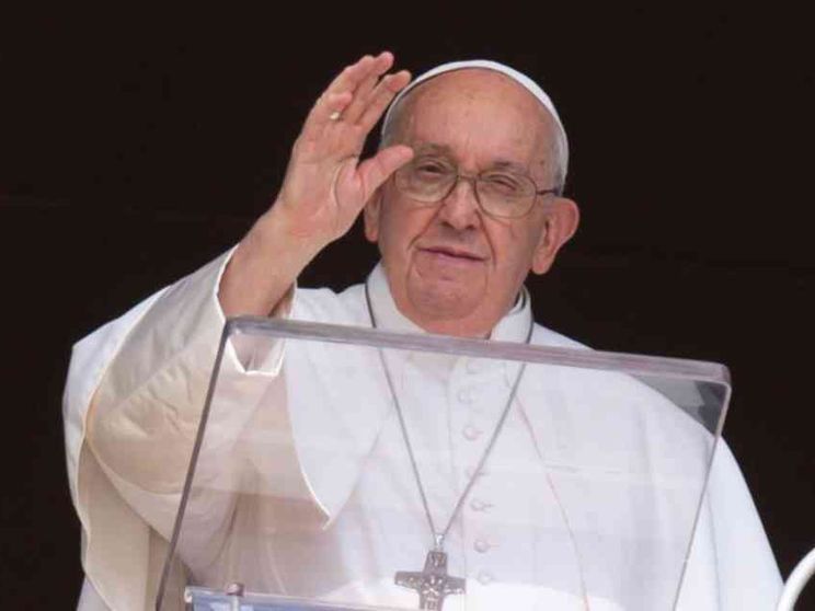 L'appello di papa Francesco: «Basta guerre! I civili non siano vittime»