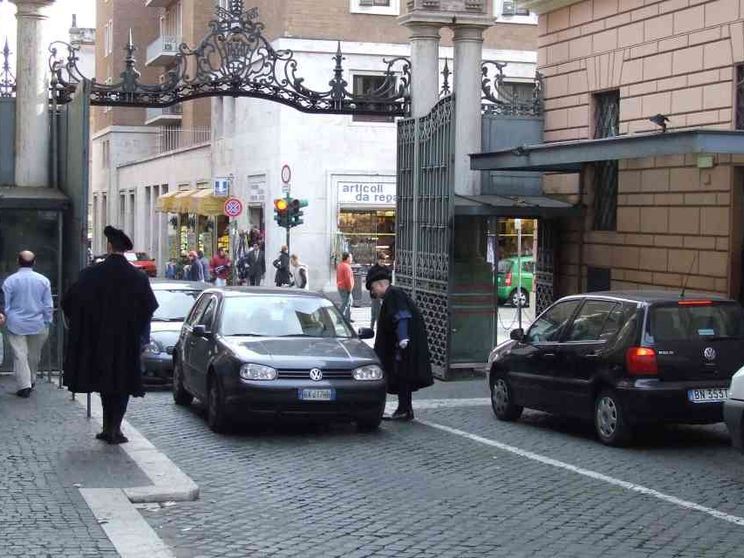 Il Vaticano inizia a pubblicare gli annunci di lavoro