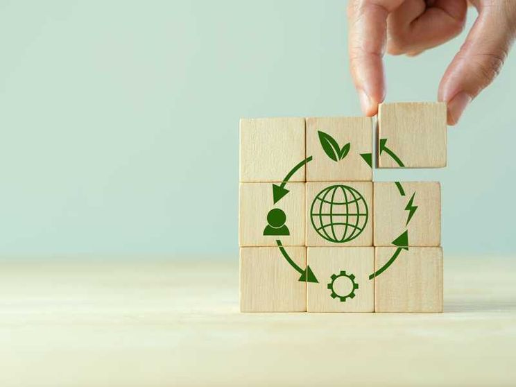 Un'economia a misura d'uomo contro le crisi