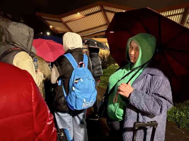 Profughi ucraini, boom di rientri in patria: «Troppo dura la vita in Europa»