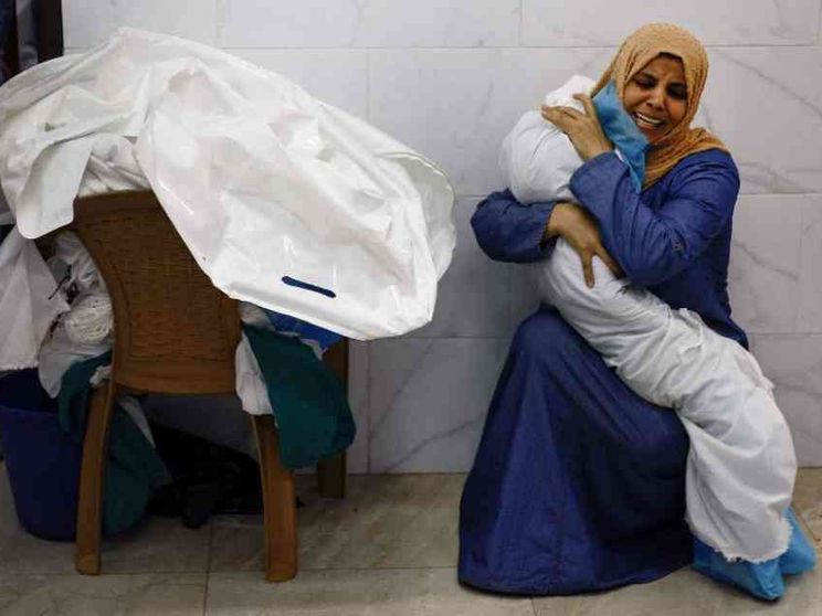 Saly e chi resta a Gaza. Oggi escono 400 stranieri e 60 feriti