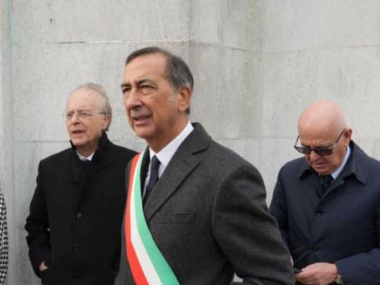 Il sindaco Sala: «Casa e sicurezza, Milano è sola»