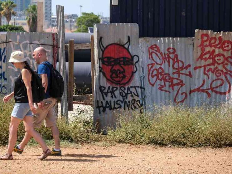 «#iononosonocarne, né audience»: la protesta per l'intervista ad Asia