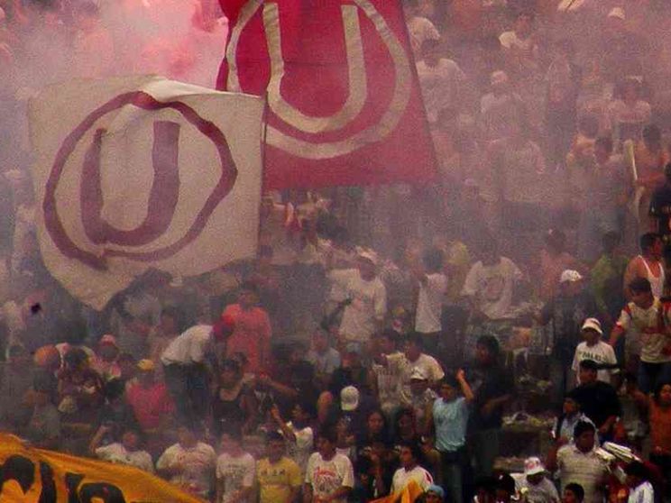 Dal buio alla luce, la rinascita delle "merengues" del Perù