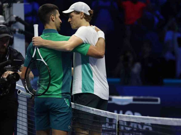 È nato un re ed è italiano. Così Sinner è riuscito a battere Djokovic