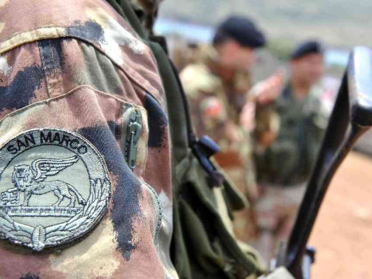 Il governo vuole più soldati e altamente specializzati