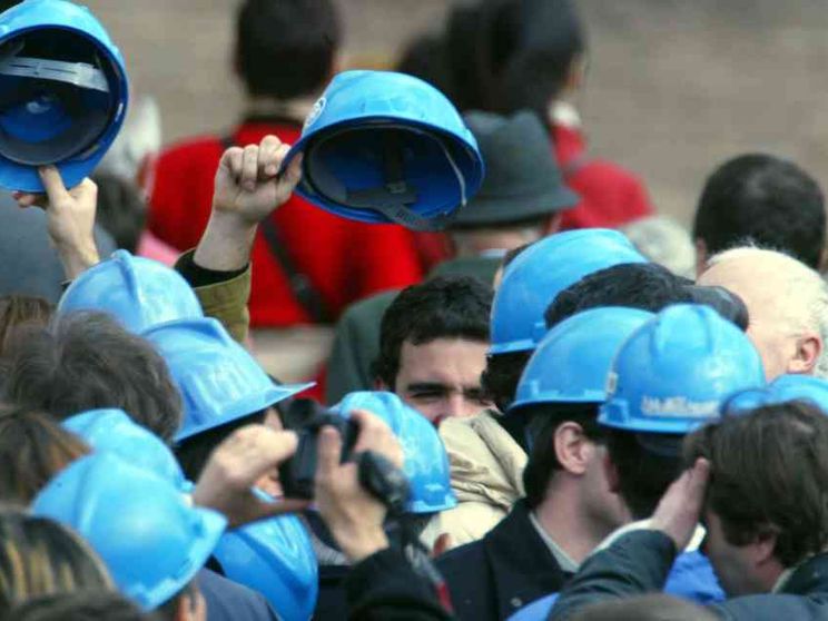 Chiesa in uscita, l'Italia riscopre i suoi preti operai