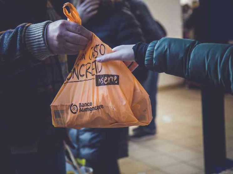 Oggi la Colletta alimentare: si può fare la spesa anche per i più poveri